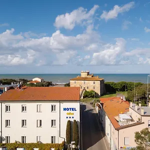 Nina Hotel